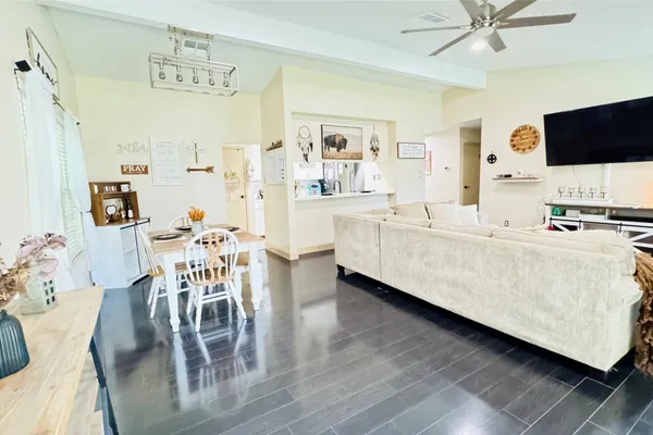 3003 WOOD FOX DR