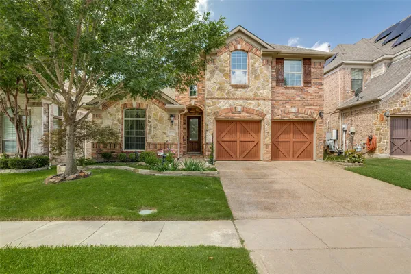 5529 DEARBORN LN