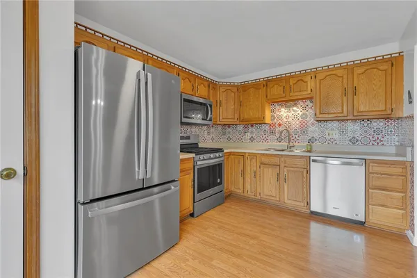328 BROHIOS DR