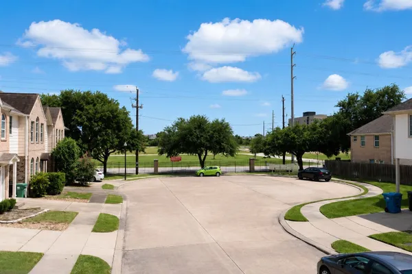 214 PLAZA DEL SOL PARK