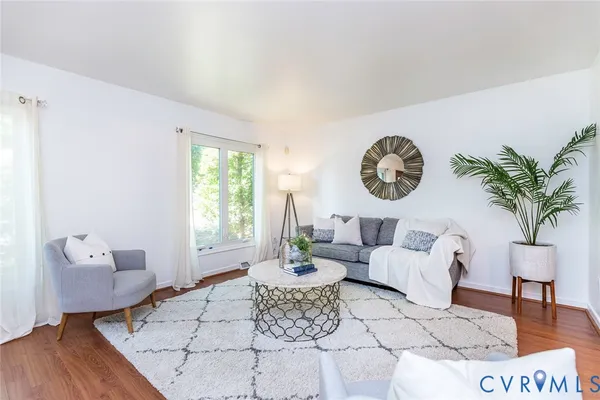 2305 WISTAR CT