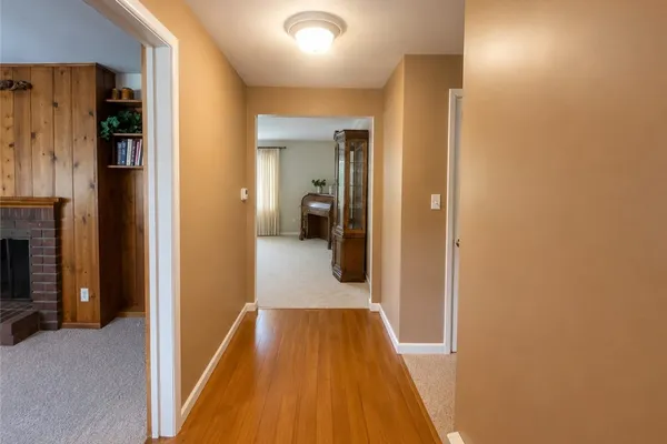 421 MORGAN DR