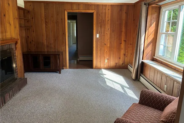 421 MORGAN DR