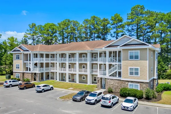 109 S SHORE BLVD 303