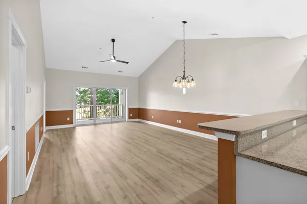 109 S SHORE BLVD 303