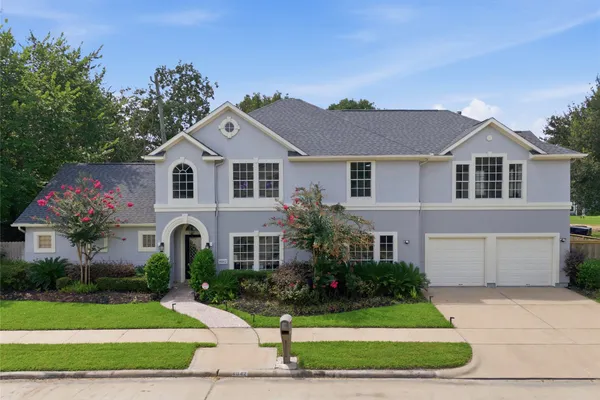 4042 GLEN COVE DR