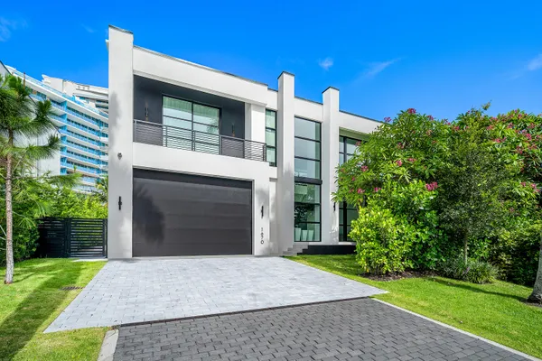 1670 E TERRA MAR DR