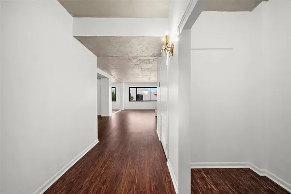 1400 HERMANN DR 3F