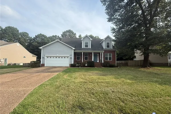 2112 BENOMI DR