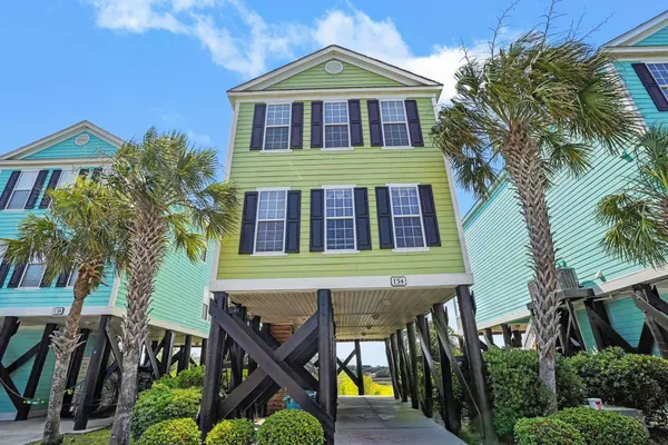 154 CYPRESS AVE