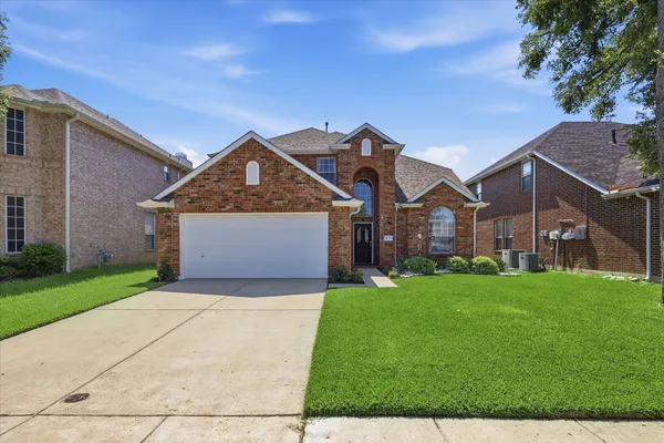 517 WATERVIEW DR