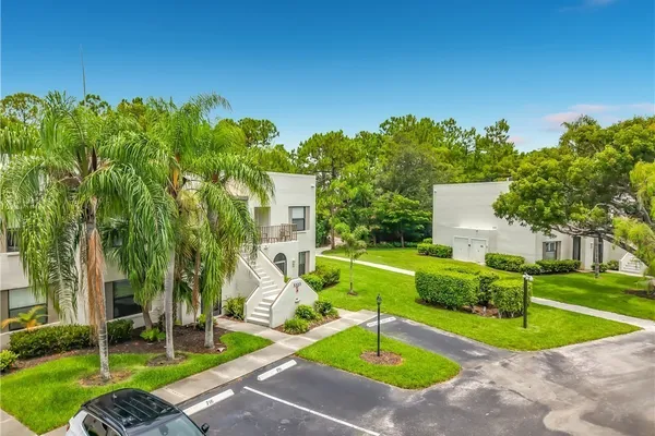 3323 OLYMPIC DR 716