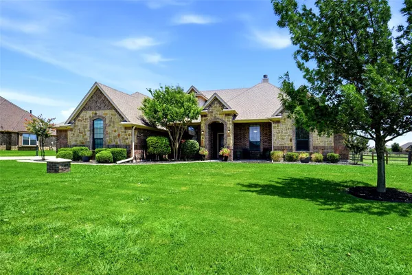 14216 LUCILLE DR