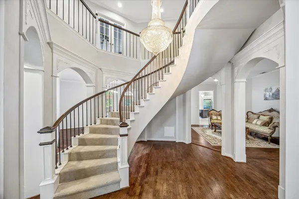 4003 WOODBRIAR CT