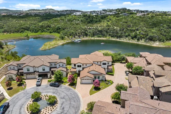 300 MARINA VIEW CT