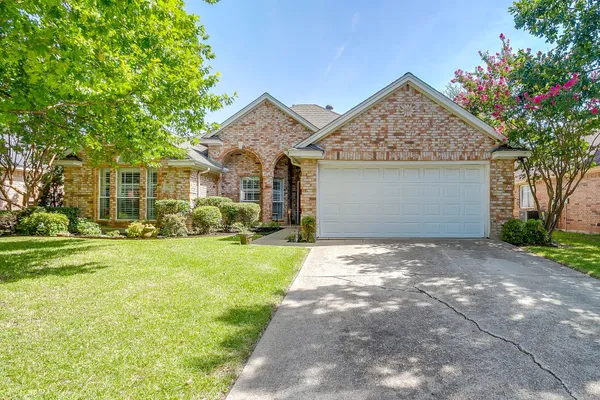 14 ZACHARY CT