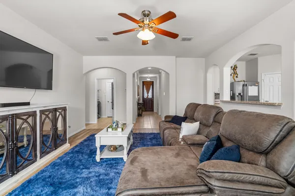 499 GRAYSON LN
