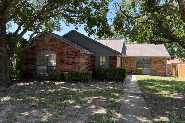 1362 SOUTHRIDGE DR