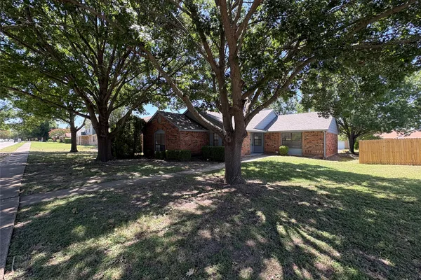 1362 SOUTHRIDGE DR