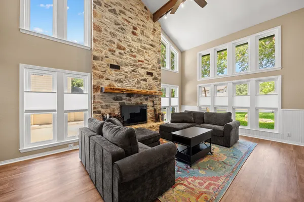 10805 SPICEWOOD PKWY