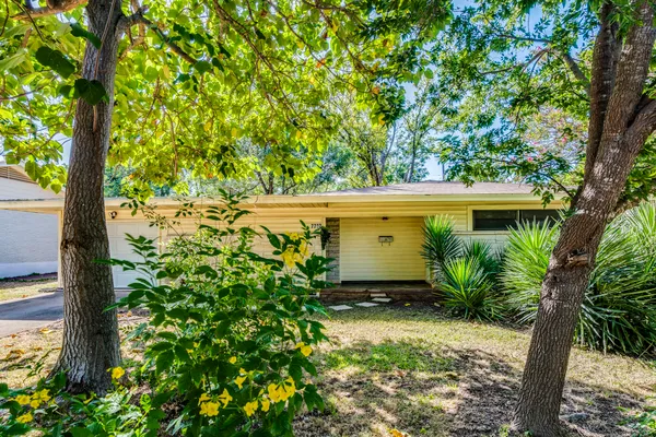 7707 TISDALE DR