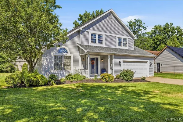 705 SARA CT
