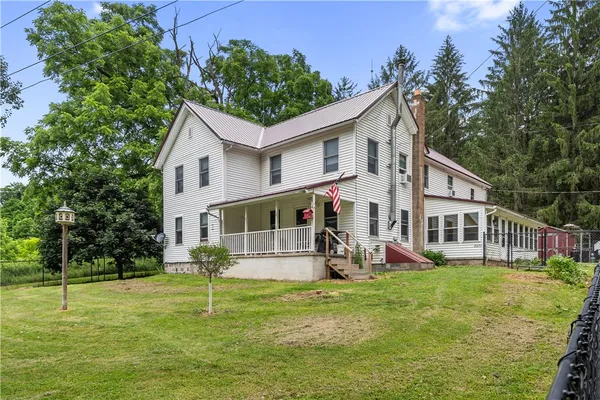 8071 HUNT HOLLOW RD