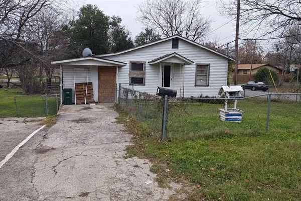 8611 GEORGIAN DR