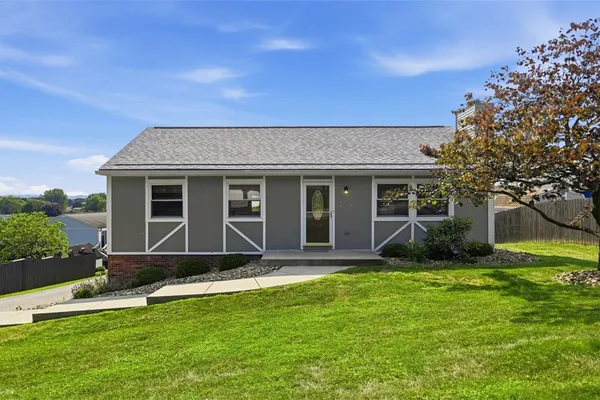 390 GEMINI DR
