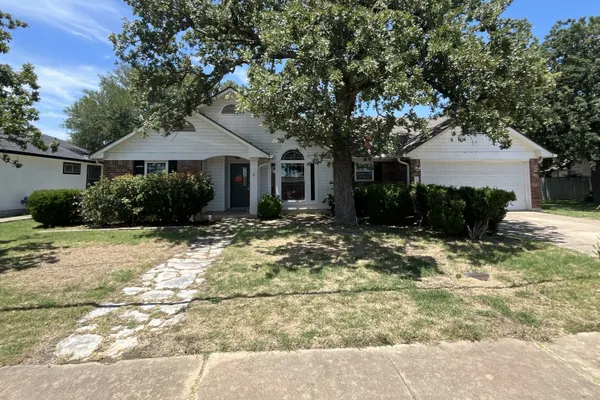 1712 SOMERSET DR