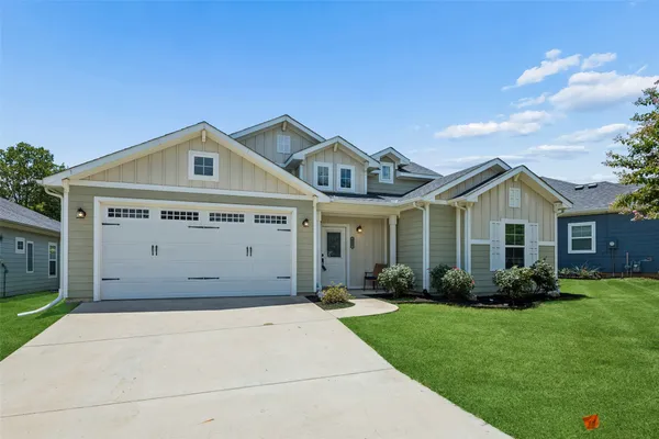 612 MYERS DR