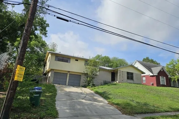 606 BARCHESTER DR