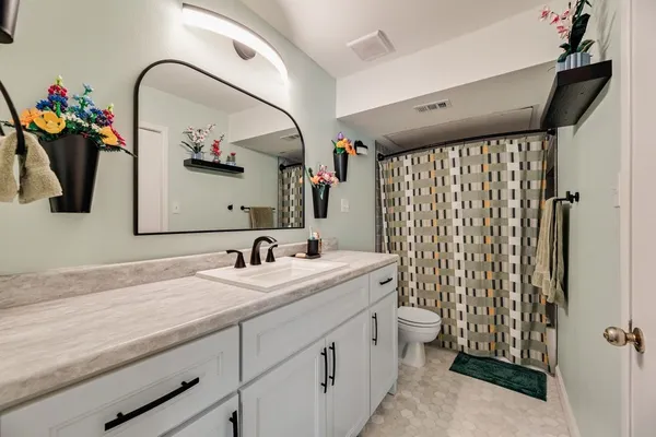 4273 MADERA RD 4
