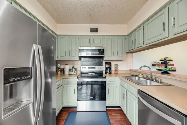 4273 MADERA RD 4