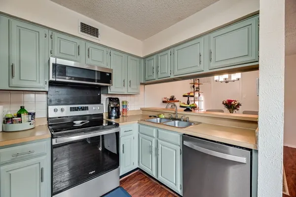 4273 MADERA RD 4
