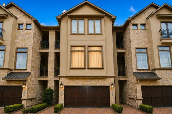 843 ROSASTONE TRL
