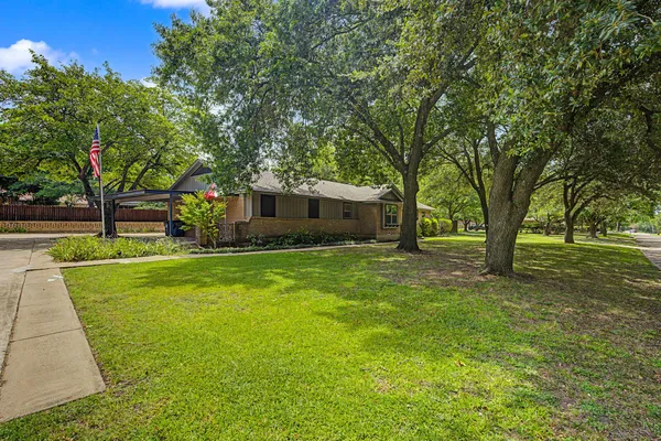 106 PECAN CREEK ST