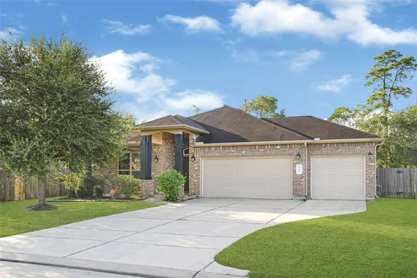 2207 ANTLER TRAILS DR