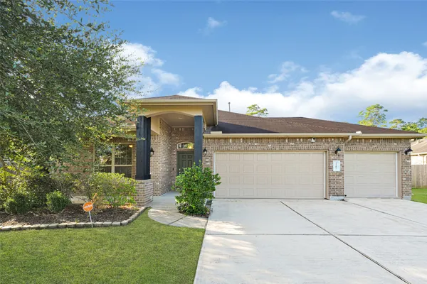 2207 ANTLER TRAILS DR