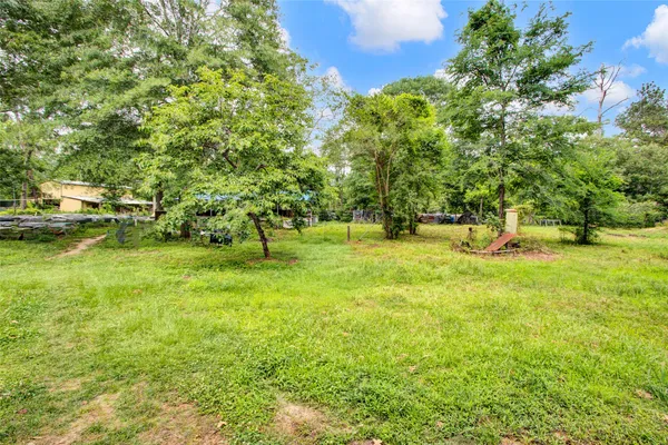25019 W HOLLY LN