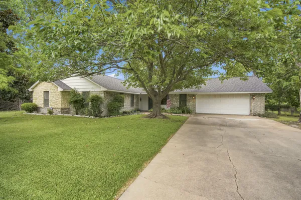 1215 BUTCHER RD