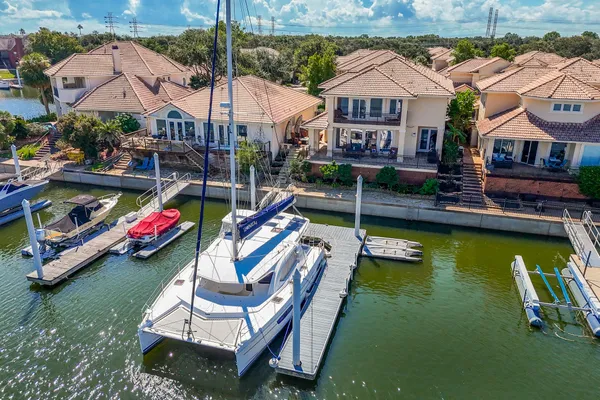 313 HARBORSIDE CIR