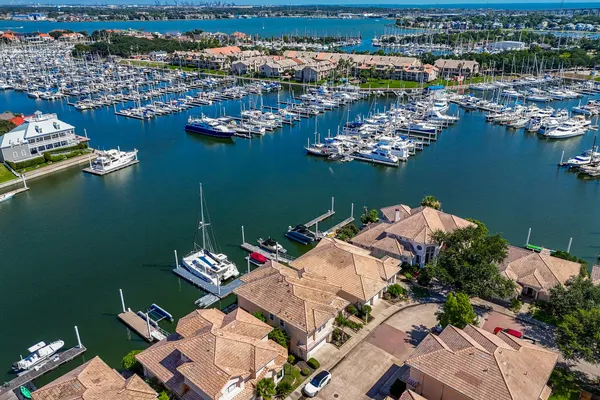 313 HARBORSIDE CIR