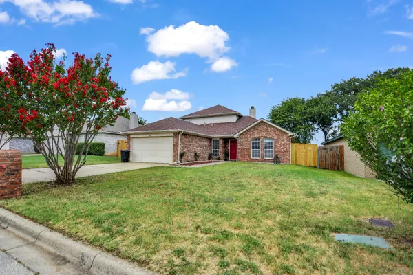 617 OAK VIEW CT