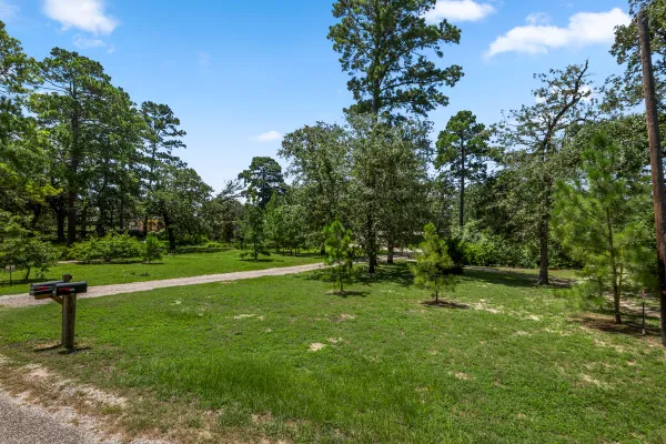 217 PINE HILL LOOP