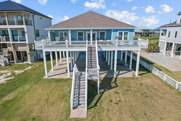 3026 COPACABANA DR