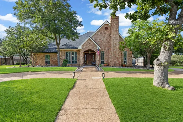 809 SHADY CREEK DR