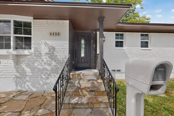 4404 ASTOR RD