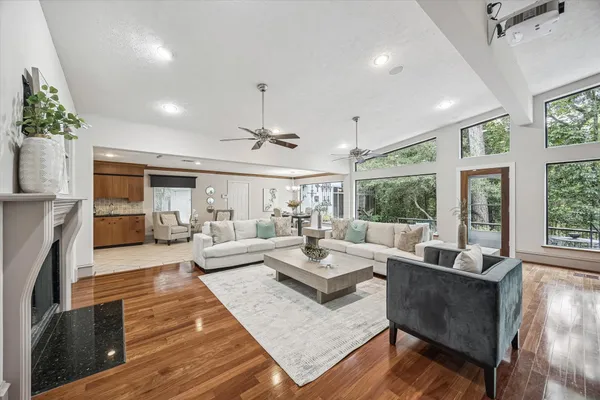 6 GESSNER RD