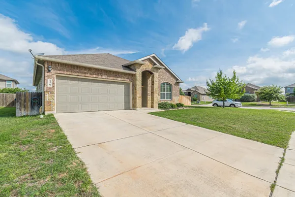 479 WILLOW ARCH